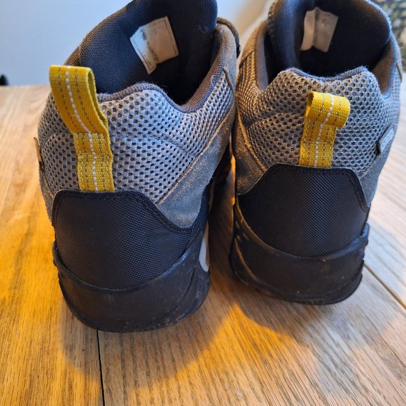 Merrell Men’s Onvoyer Mid Waterproof Hiking Boots - Picture 6 of 7